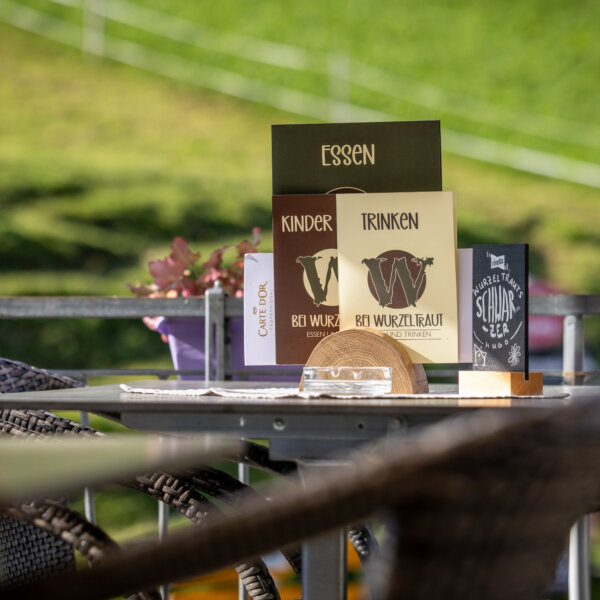 Bei Wurzeltraut Essen und Trinken D Birri 7